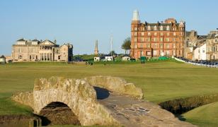 St Andrews Golf Mural